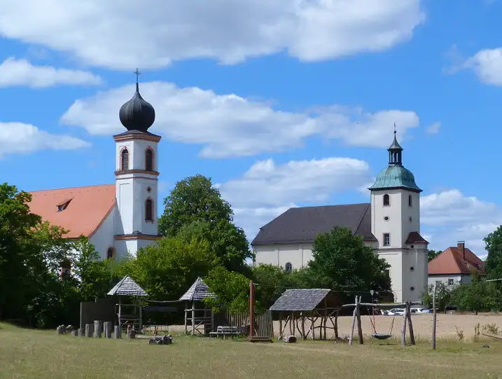 Burgruine Obersulzbürg, Germany